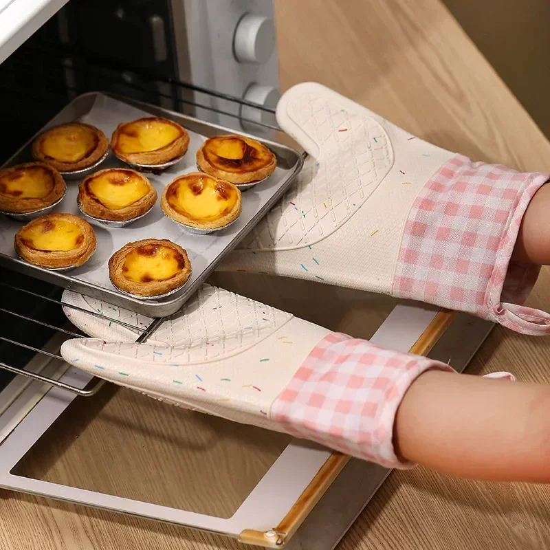 เตาอบไมโครเวฟถุงมือทนความร้อนซ - Oven Mitt Silicone บทวิจารณ์และราคา